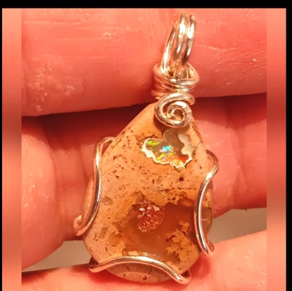Mexican Cantera Opal Pendant Sterling Silver - Picture 4 of 16